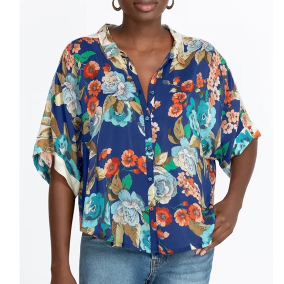 Johnny Was Womens Galavant Short Sleeve Blouse main image 0
